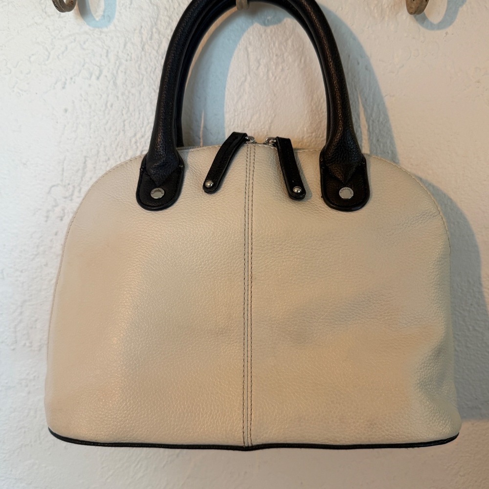 Tignanello Cream‎ Black Pebbled Leather Dome Satchel Handbag Two Tone Bag